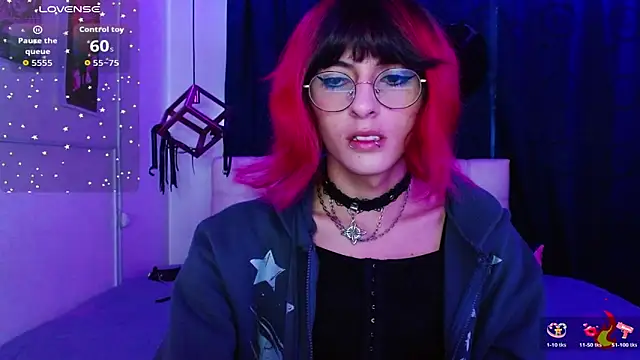 goth minerva online show from 12, 11, 2025