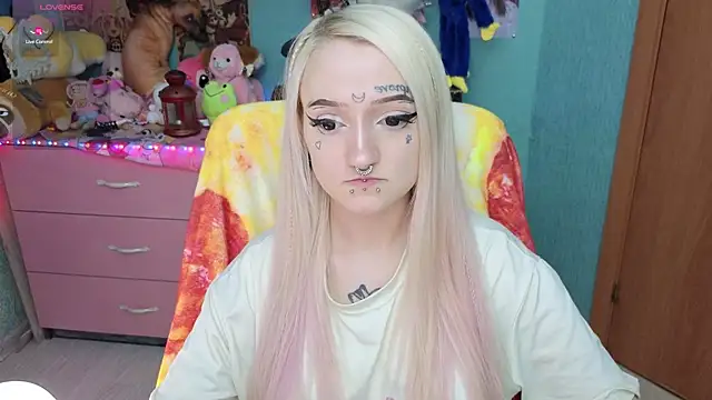 Manuela unicorn online show from 26, 11, 2025