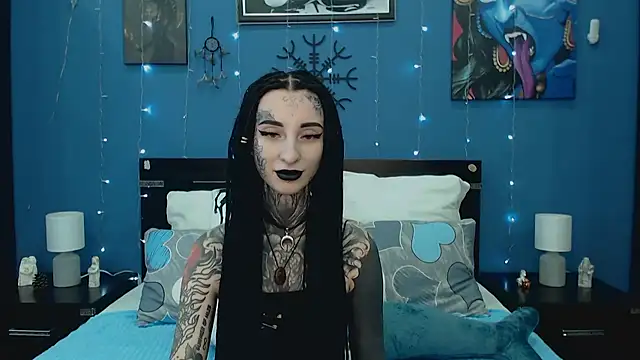 Snapshot of Velvetbat chatting on 5, 7, 2026 Velvetbat online show from 5, 7, 2026