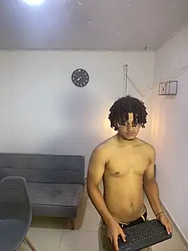 samxx muscle online show from 23, 4, 2026