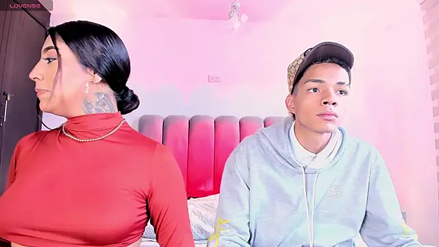 candyandmarilyn online show from 7, 10, 2025