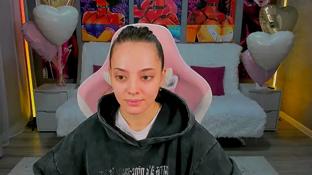 MelanieAlves online show from 18, 2, 2026