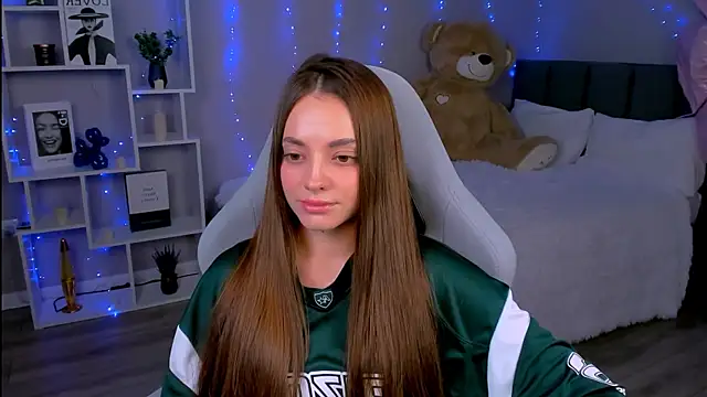 MelanieAlves online show from 18, 4, 2026