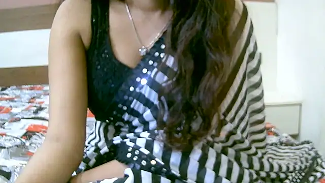 Snapshot of ragini_m_m_s chatting on 14, 9, 2025 ragini m m s online show from 14, 9, 2025