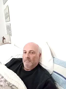 Alexis Bull online show from 28, 11, 2025