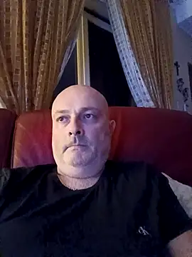 Alexis Bull online show from 7, 1, 2026