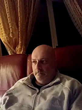 Alexis Bull online show from 20, 3, 2026