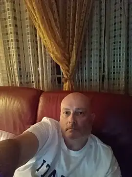 Alexis Bull online show from 26, 5, 2026