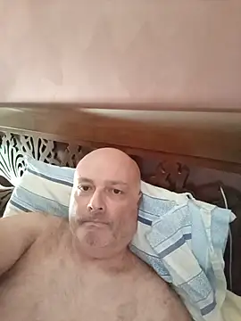 Snapshot of Alexis_Bull chatting on 8, 7, 2026 Alexis Bull online show from 8, 7, 2026