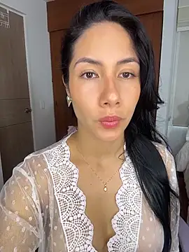 ArianaReynoldss online show from 30, 3, 2026