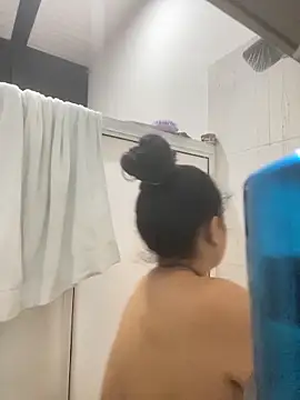 carlafox05 online show from 5, 4, 2026