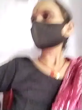 Snapshot of Soniy-Maax chatting on 10, 9, 2025 Soniy-Maax online show from 10, 9, 2025