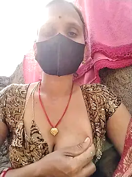 Snapshot of Soniy-Maax chatting on 12, 2, 2026 Soniy-Maax online show from 12, 2, 2026