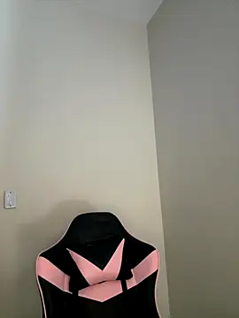 Manu 2002  online show from 5, 11, 2025