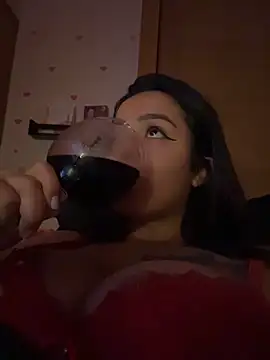 Manu 2002  online show from 20, 5, 2026