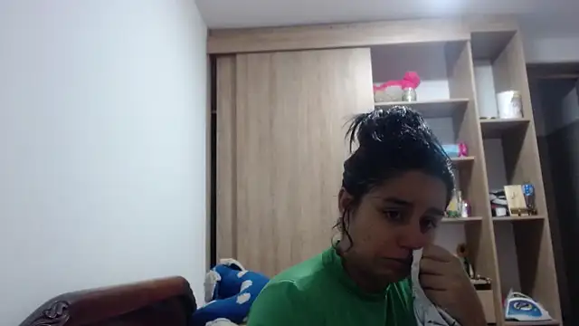 MeliSweet online show from 8, 4, 2026