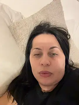 Claudia hotxxx online show from 6, 11, 2025
