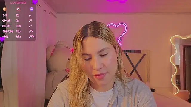 Snapshot of saaya_tay chatting on 6, 2, 2026 saaya tay online show from 6, 2, 2026