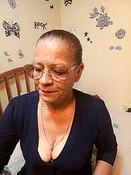 Snapshot of katrina_perez chatting on 30, 10, 2025 katrina perez online show from 30, 10, 2025