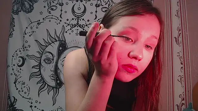 Thighswithspikes online show from 22, 9, 2025