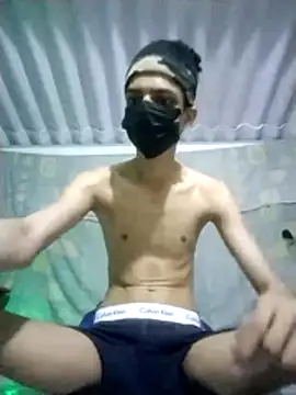 HannanKhan25 online show from 3, 3, 2026