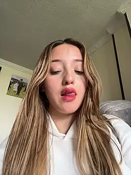 Snapshot of Baby__Otaku chatting on 15, 2, 2026 Baby Otaku online show from 15, 2, 2026