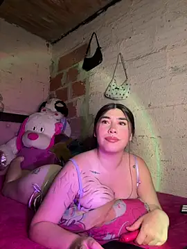 Snapshot of Hell_luna chatting on 6, 4, 2026 Hell luna online show from 6, 4, 2026