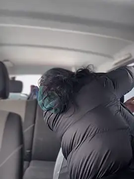 MeekyRich online show from 11, 11, 2025