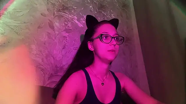 Snapshot of YourTemptation_ chatting on 2, 12, 2025 YourTemptation online show from 2, 12, 2025