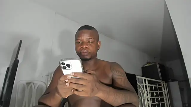 Snapshot of feliipehot chatting on 26, 11, 2025 feliipehot online show from 26, 11, 2025