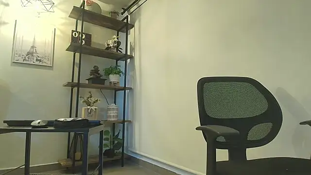  Victoria Collins online show from 22, 5, 2026