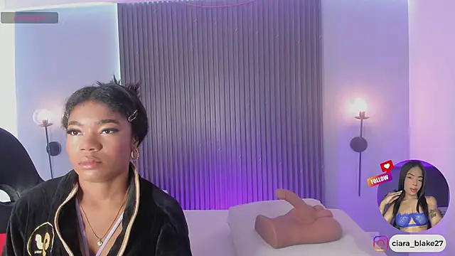 Snapshot of ciara_blake chatting on 5, 2, 2026 ciara blake online show from 5, 2, 2026