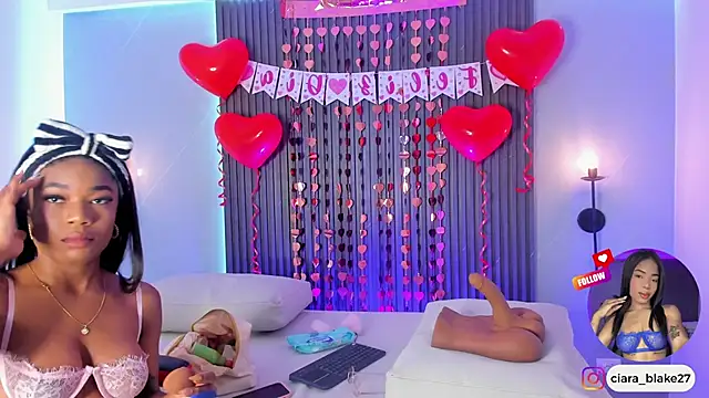 Snapshot of ciara_blake chatting on 6, 2, 2026 ciara blake online show from 6, 2, 2026