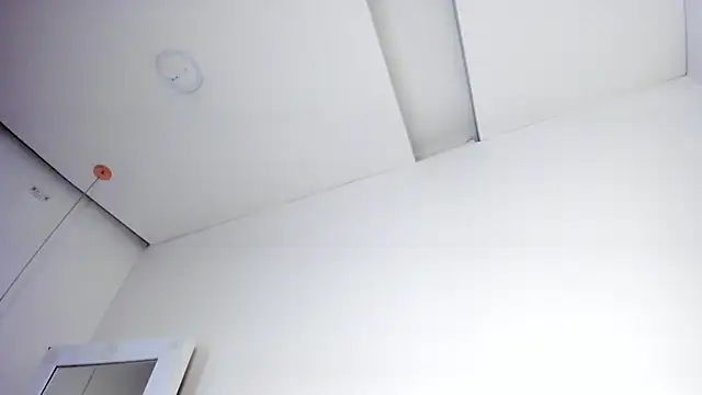 Victoriaa2 Doll online show from 14, 11, 2025