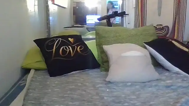 hotCOUPLEPETRA online show from 17, 2, 2026