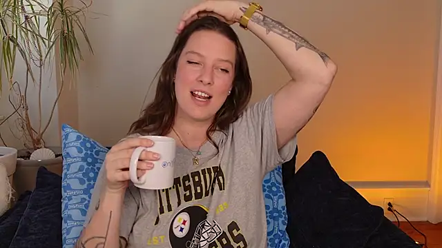 Snapshot of rach_oneill chatting on 2, 6, 2026 rach oneill online show from 2, 6, 2026