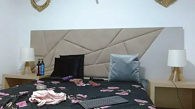 amanda ramirez online show from 12, 9, 2025