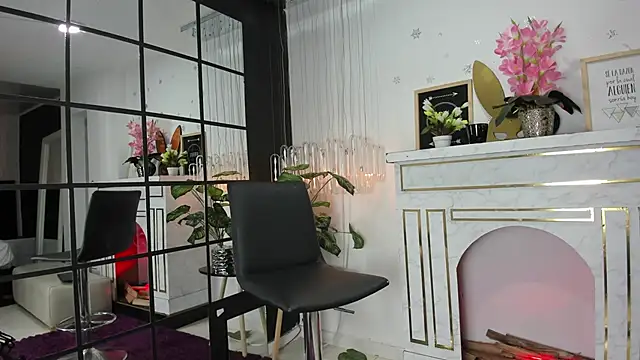 floraginette online show from 24, 3, 2026