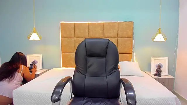 Snapshot of NaniXoxo18 chatting on 10, 11, 2025 NaniXoxo18 online show from 10, 11, 2025