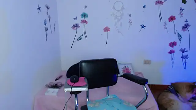 Snapshot of mariaana__222 chatting on 28, 2, 2026 mariaana 222 online show from 28, 2, 2026