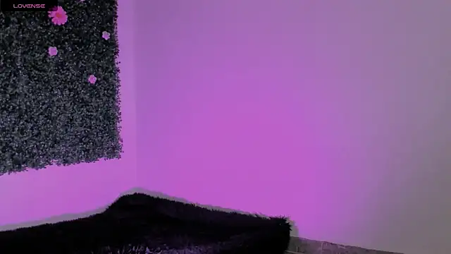 Snapshot of casieee_love chatting on 19, 5, 2026 casieee love online show from 19, 5, 2026