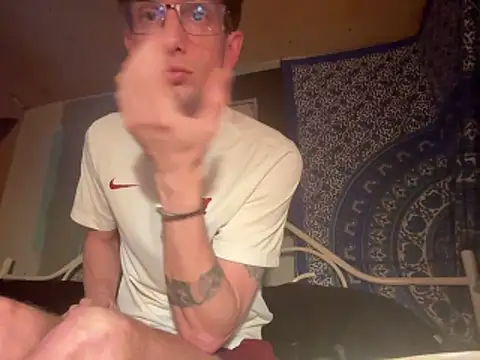 Snapshot of MuchCarpal chatting on 14, 6, 2026 MuchCarpal online show from 14, 6, 2026