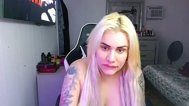 candycubanita online show from 22, 12, 2025