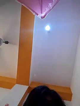 Snapshot of RoseLiveSL chatting on 18, 10, 2025 RoseLiveSL online show from 18, 10, 2025