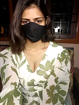 Isha Sax online show from 14, 10, 2025