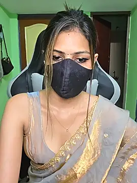 Snapshot of Isha_Sax chatting on 12, 4, 2026 Isha Sax online show from 12, 4, 2026