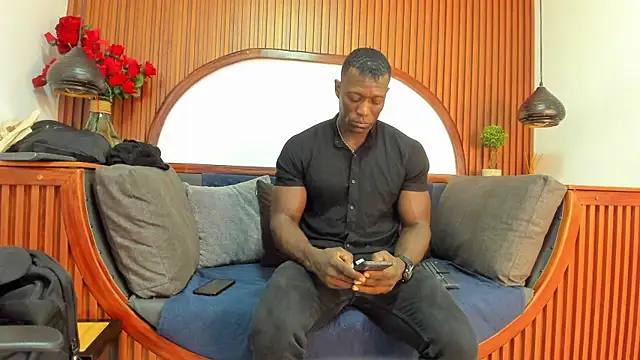 MarcusBlack  online show from 22, 10, 2025