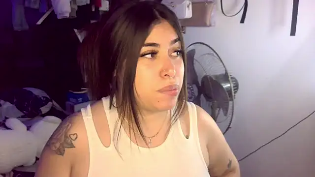 jazminslut online show from 12, 1, 2026