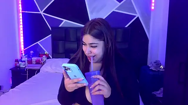 jazminslut online show from 21, 3, 2026