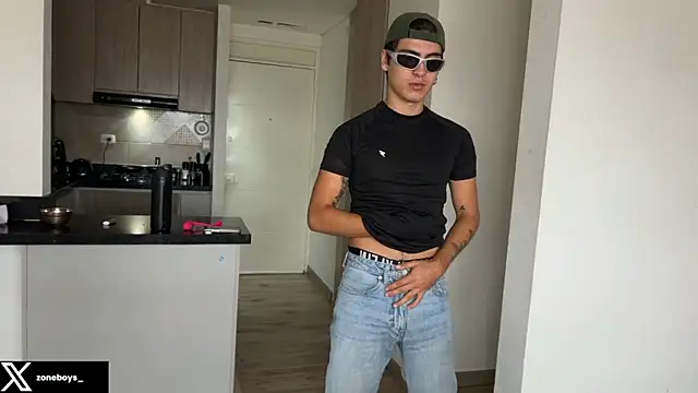 zoneboys online show from 18, 12, 2025